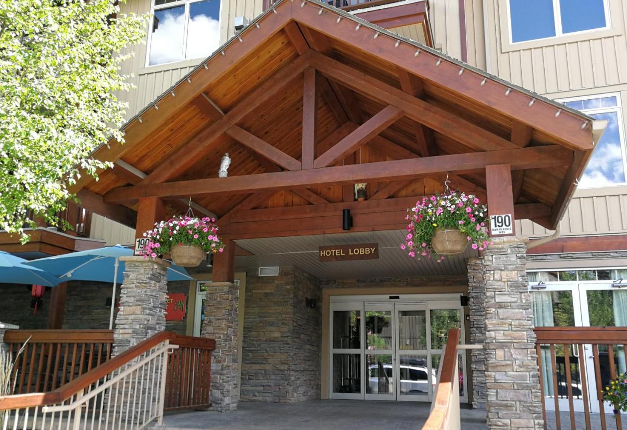 Sunny Tranquil Woods Turret In Falcon Crest Lodge แคนมอร์ ห้อง รูปภาพ
